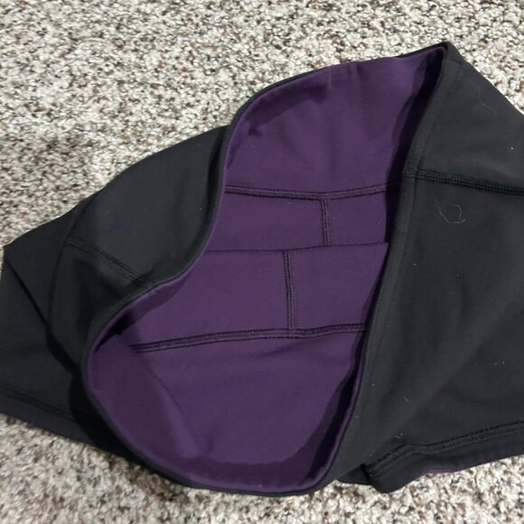 Lululemon Women's Black Shorts - Picture 2 of 4